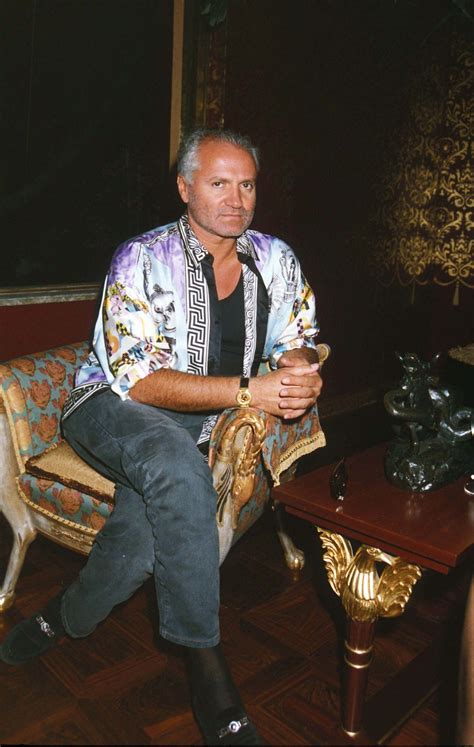 cantante versace|when did gianni versace found.